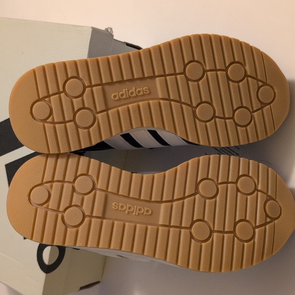 Adidas Run 70s 2.0 J Dark Blue/Cloud White JI2267 Juniors Size 4Y/5.5W Sneakers - Picture 4 of 5